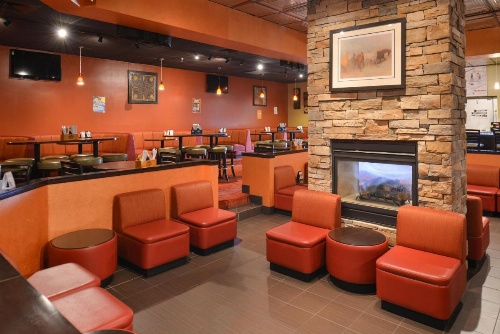 Ramada Plaza by Wyndham Sheridan Hotel & Convention Center image 13