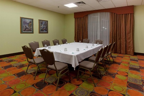 Ramada Plaza by Wyndham Sheridan Hotel & Convention Center image 6